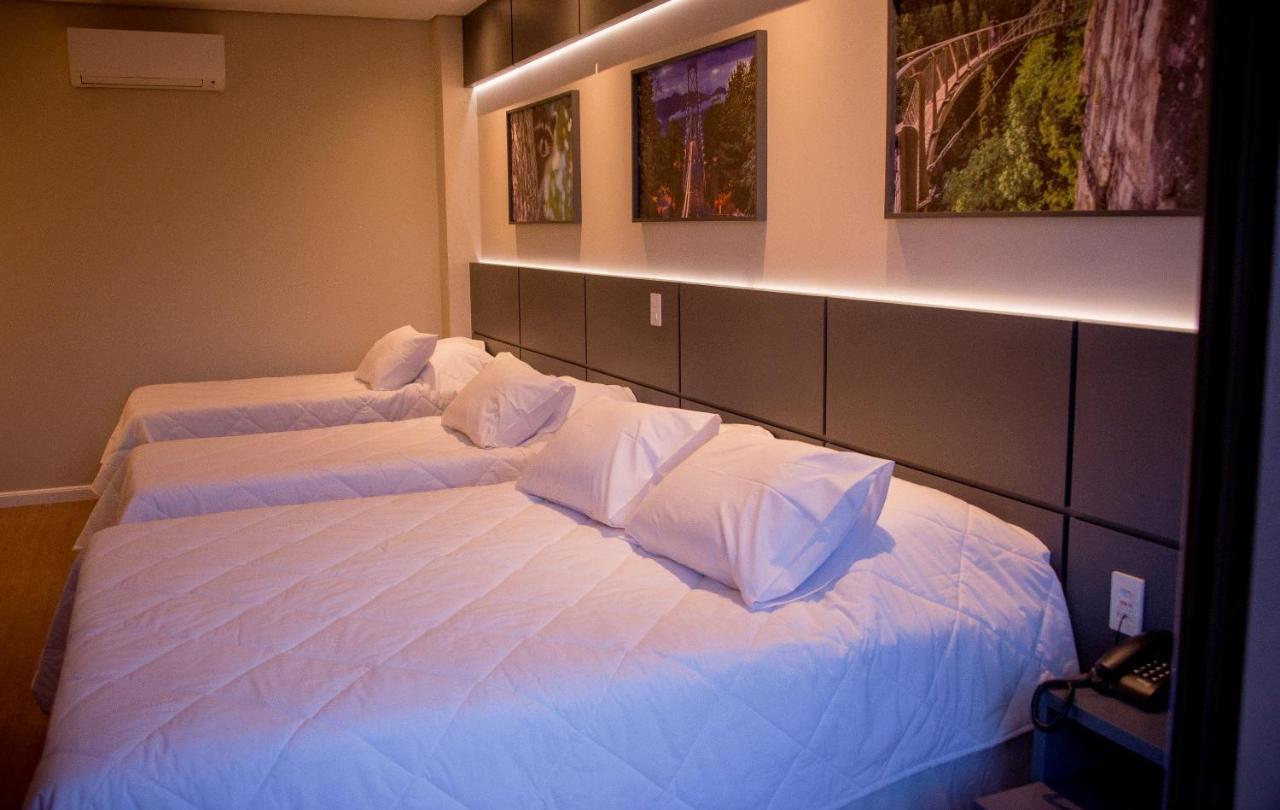 Hotel Chales Capitanias อากวัสจิลิงดอยา ภายนอก รูปภาพ